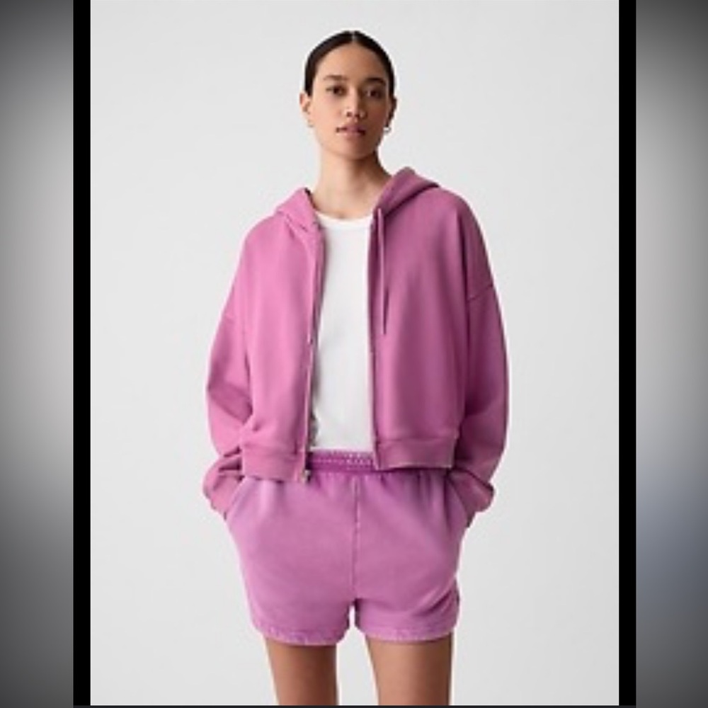 GAP Purple Shorts & Hoodie Set